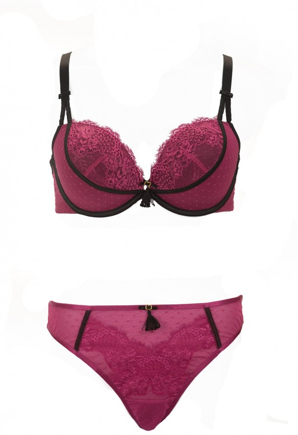 VALENTINES DAY GIVEAWAY: WIN 1 OF 3 CURVY COUTURE LINGERIE SETS ...