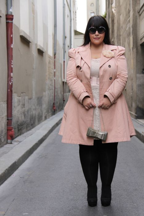 How To Wear A Bright Colored Coat For Fall & Winter (Plus Size