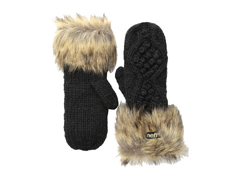Stay Warm And Cute This Winter With These 10 Cold Weather Essentials -  Stylish Curves