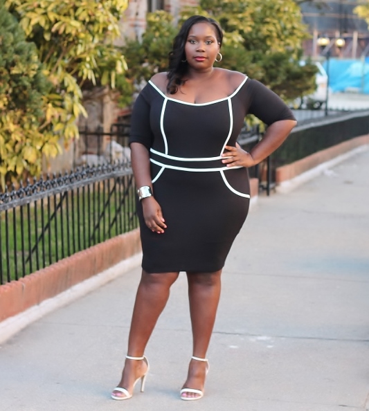 Embracing My Sexy In Black & White* | Stylish Curves