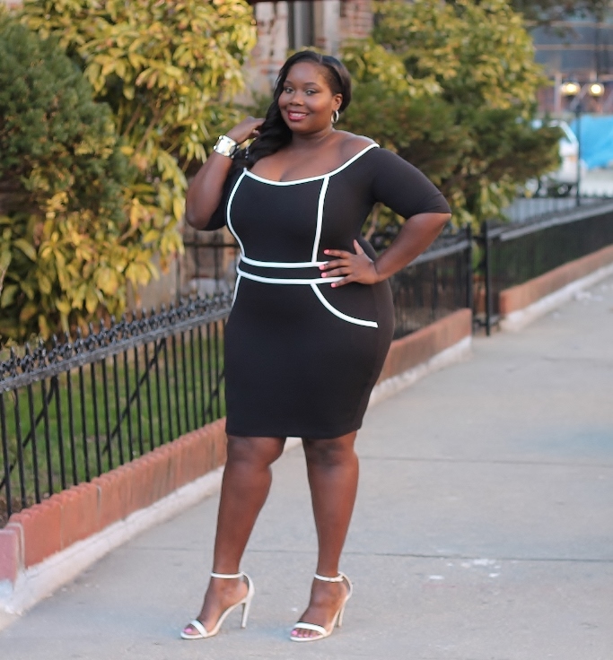 Embracing My Sexy In Black & White* | Stylish Curves