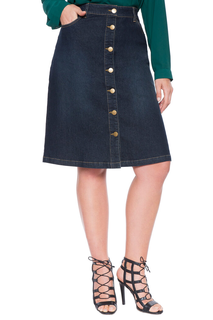 8 Chic & Sassy Plus Size Denim Skirts To Wear This Summer And Fall