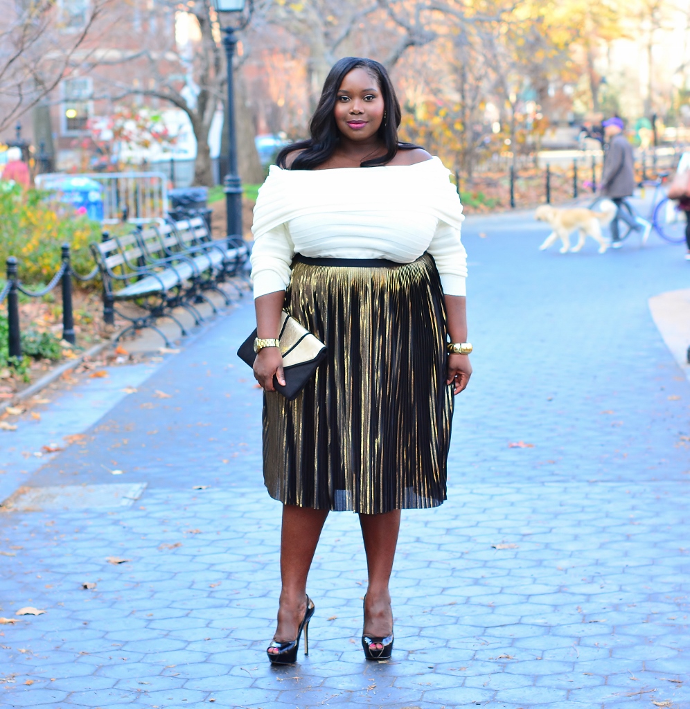 Plus size clearance pleated metallic skirt