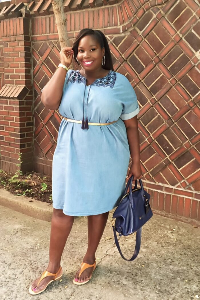 17 Casual Plus Size Denim Dresses To Rock This Summer