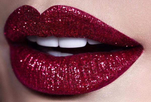 10 Shimmer Lipsticks Perfect For The Holidays!