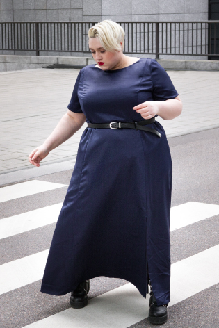 Plus-size fashion brand Navabi recreated their own Victoria's