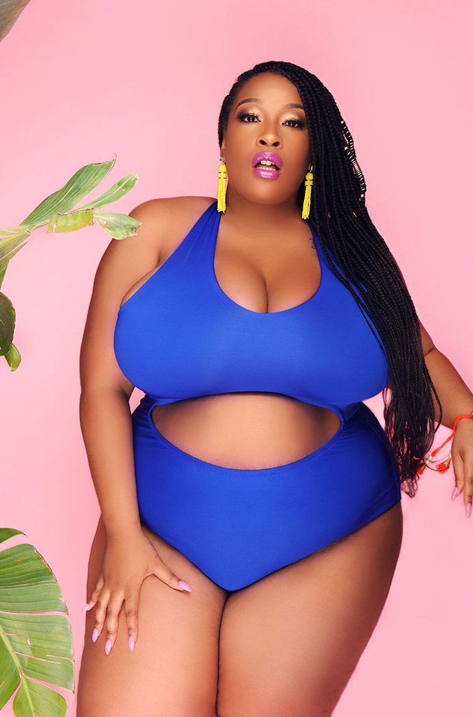 Model Denise Mercedes Teams Up With Rebdolls For A Sultry Fall Collection -  Stylish Curves