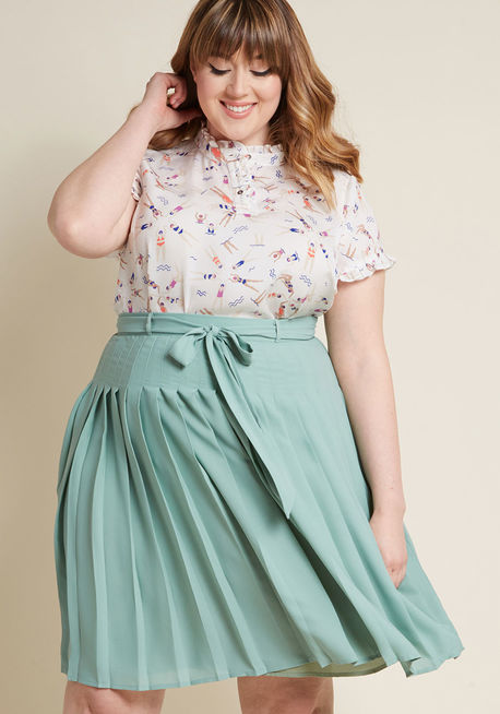 How To Look Chic At Work During The Summer/Plus Size Style - Stylish Curves