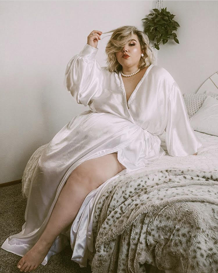 These Influencers Show Off Their Plus Size loungewear Outfits