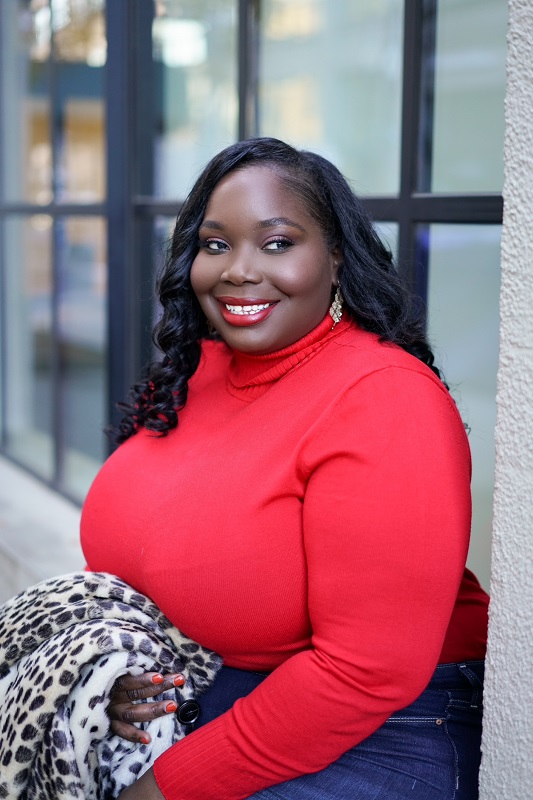 About Stylish Curves Plus Size Fashion Blog & Editor Alissa Wilson